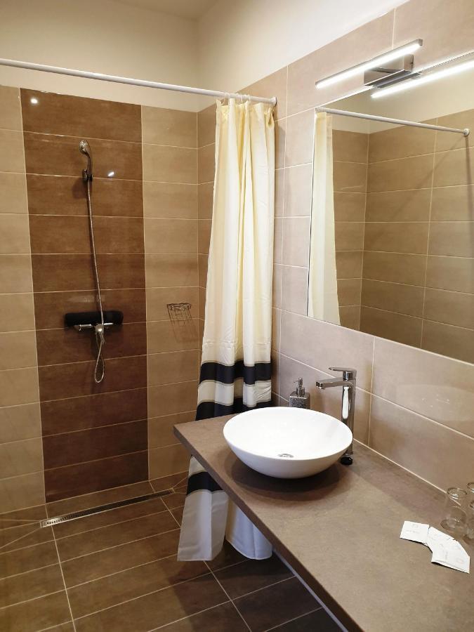 Mediterran Villa Kecskemét Exterior foto